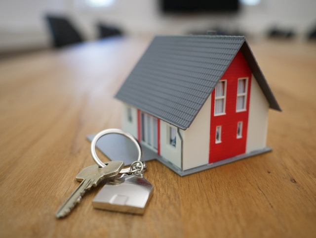 Como escolher uma imobiliária para comprar minha casa?